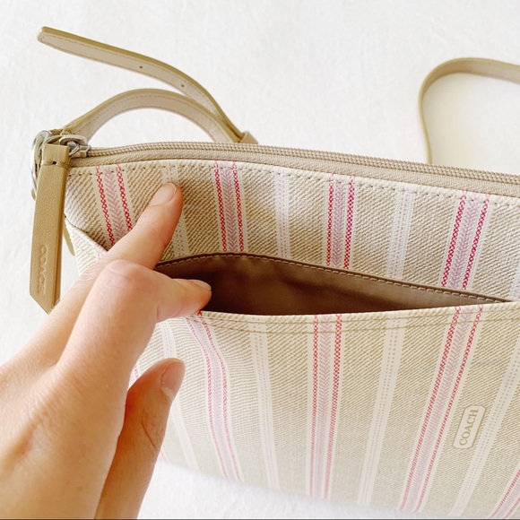 Coach Kitt Messenger Crossbody bag - Picture 2 of 4